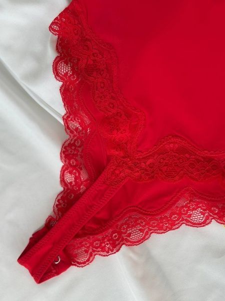 Боді   in Red color &mdash; product photo, SKU 109-DO4006/2