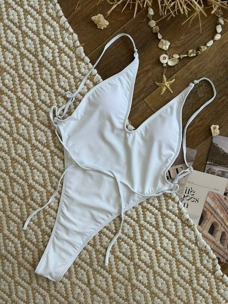 Цільні купальники Women's one-piece swimsuit - white S  in White color &mdash; product photo, SKU 109-SW3760