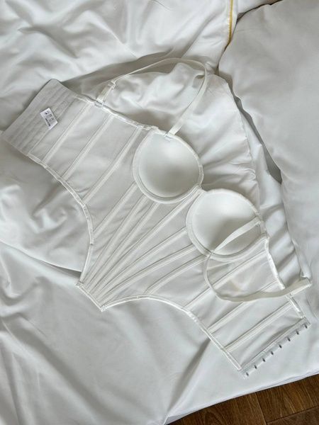 Корсети Women's corset - white 34B  in White color &mdash; product photo, SKU 109-DO3781/1