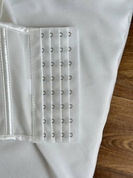 Корсети Women's corset - white 34B  in White color &mdash; product photo, SKU 109-DO3781/1