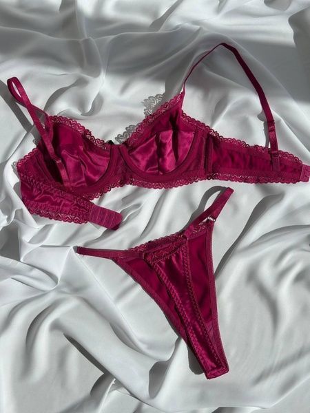 Романтична білизна Women's lingerie set (bra, briefs) M - fuchsia  in Фуксія color &mdash; product photo, SKU 109-DO3541/2-1