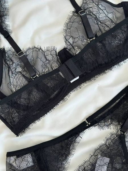 Романтична білизна   in Black color &mdash; product photo, SKU 109-DO4099